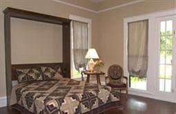 Ainsworth House Inn Luling 외부 사진